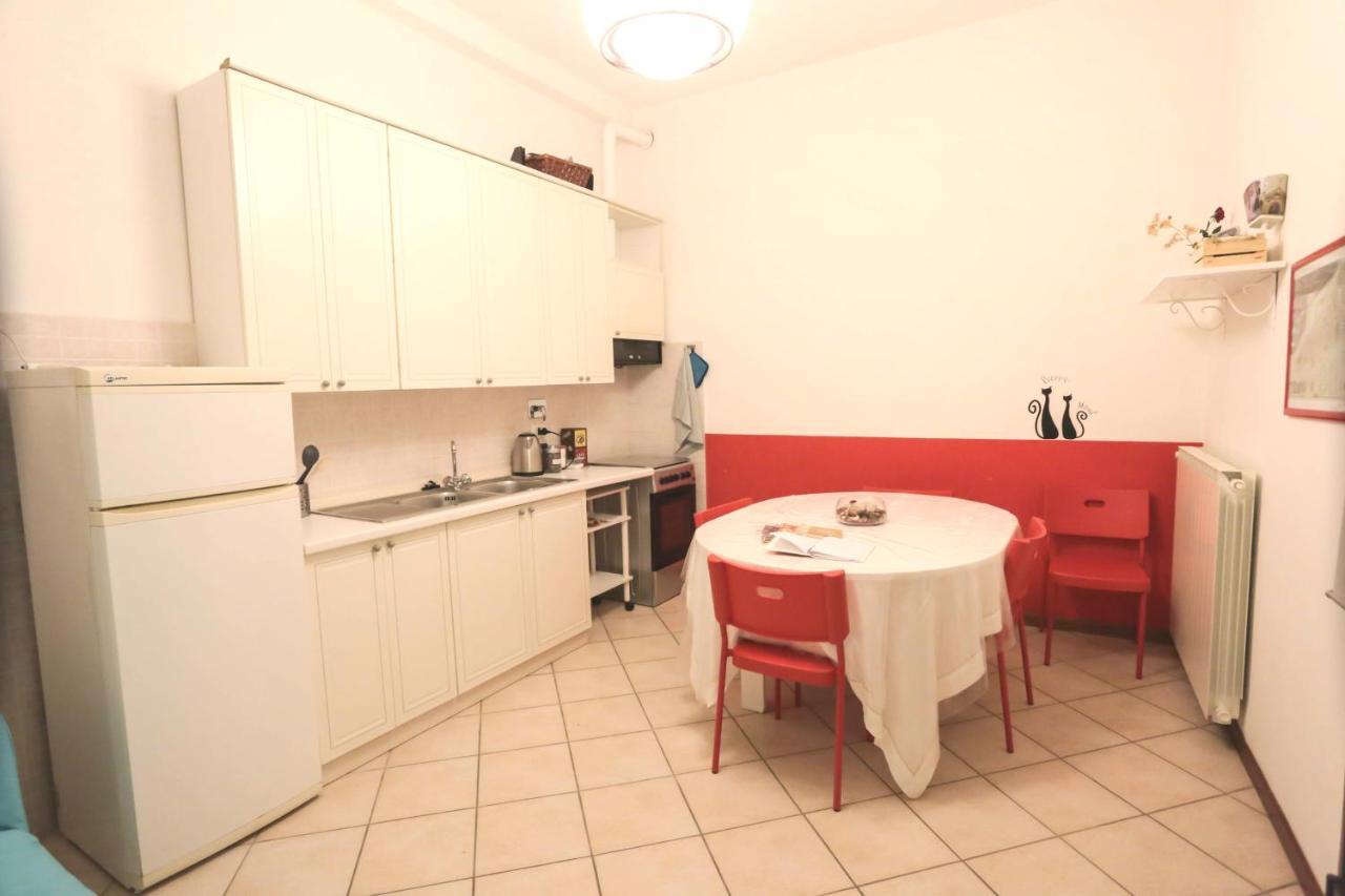 As Easy Apartment Assisi Exterior photo